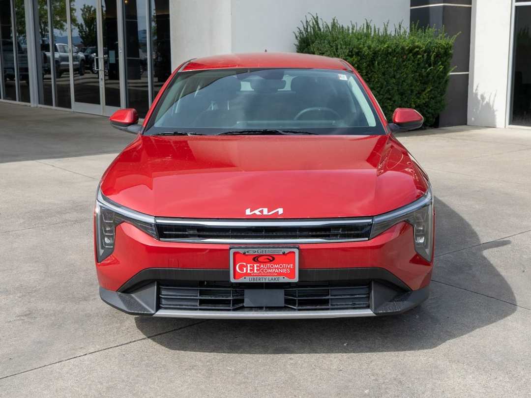 2026 Kia K4 EX - Image 2