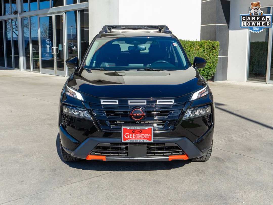 2025 Nissan Rogue Rock Creek - Image 2