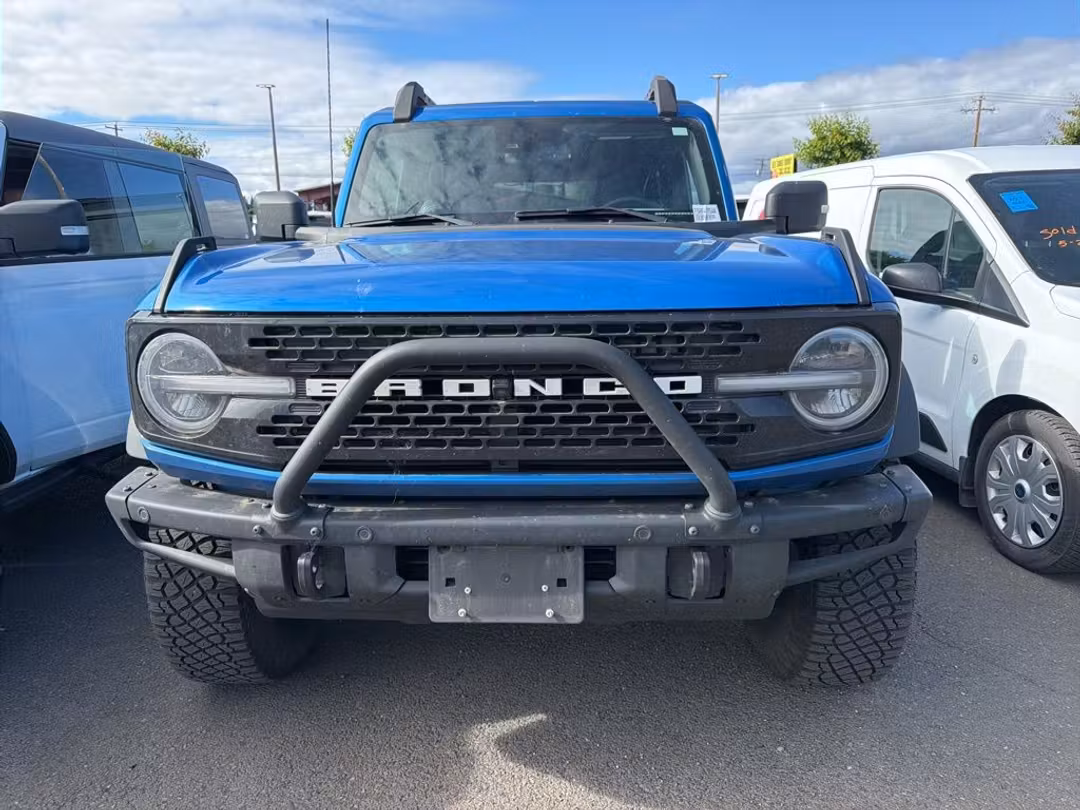 2023 Ford Bronco Wildtrak - Image 2