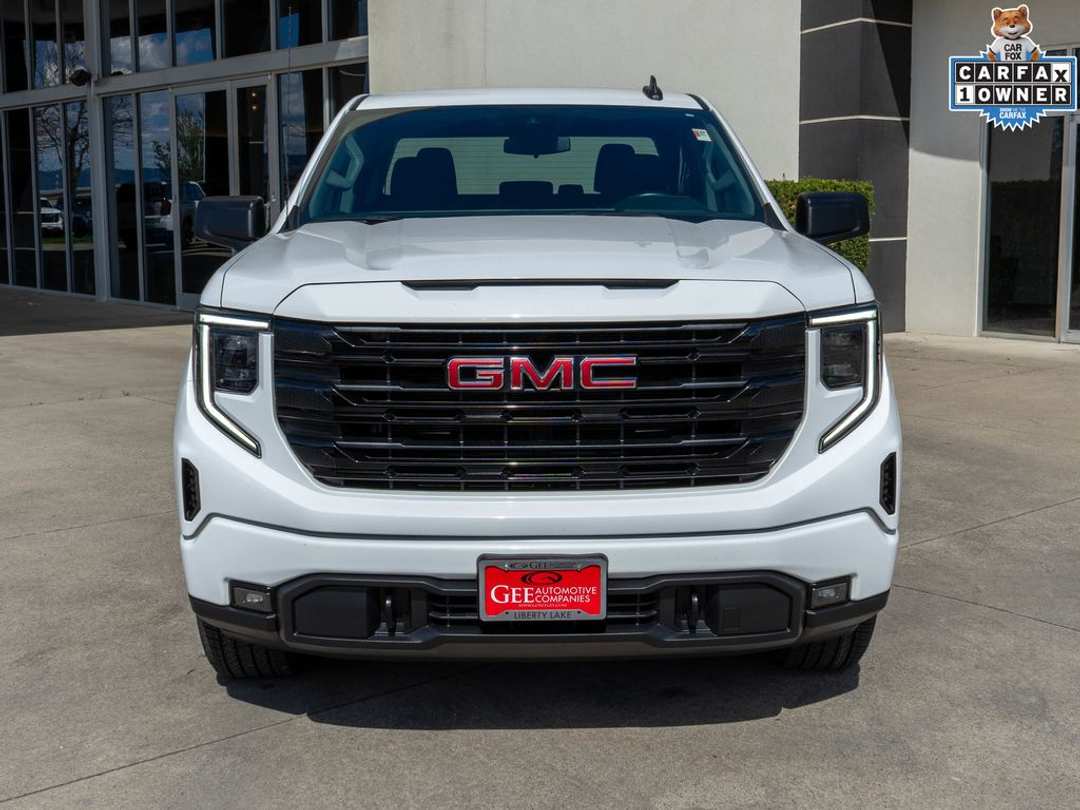 2023 GMC Sierra 1500 Elevation - Image 2