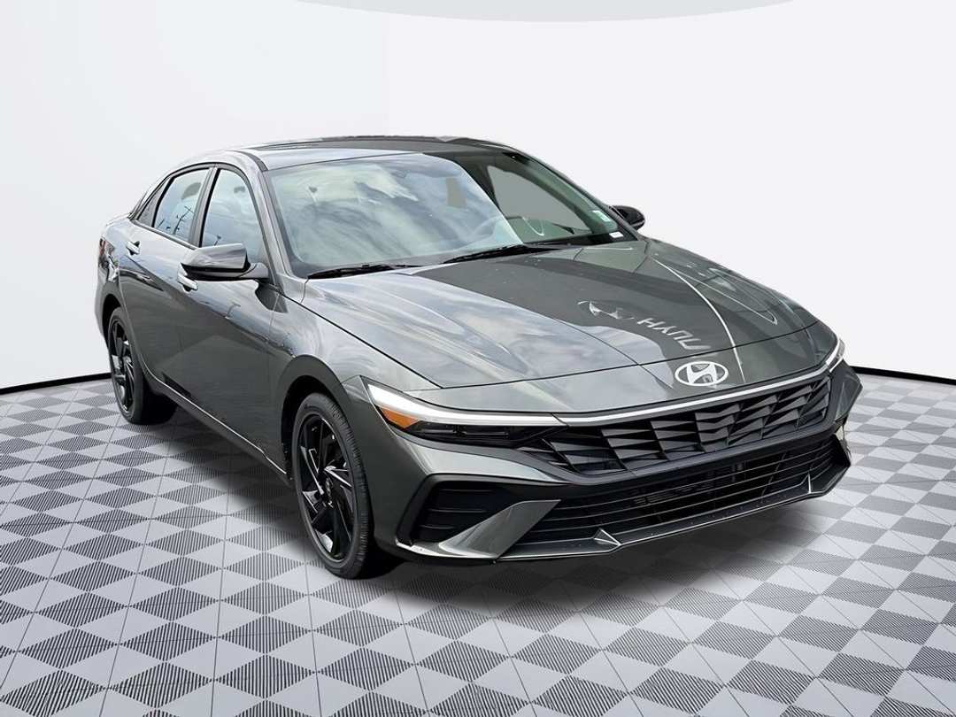 2026 Hyundai Elantra Hybrid SEL Sport - Image 2