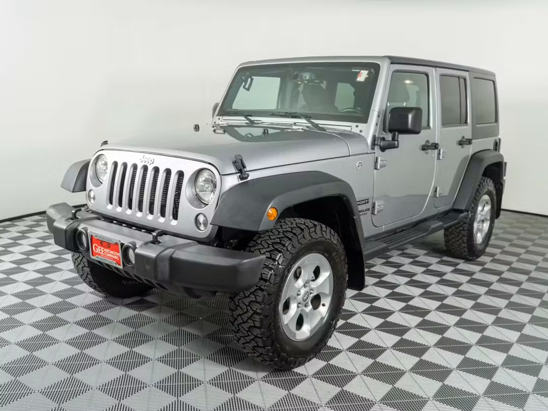 2017 Jeep Wrangler Unlimited Sport - Image 3
