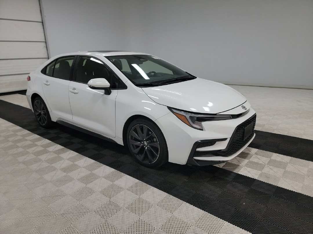 2024 Toyota Corolla SE - Image 2