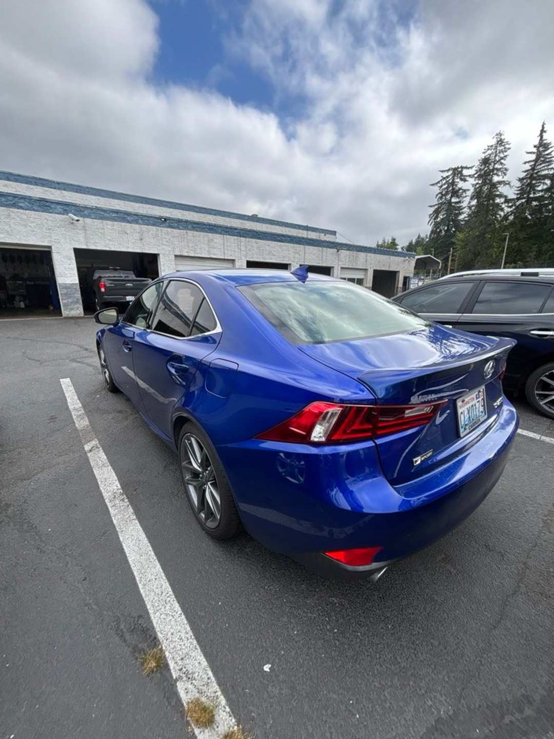 2016 Lexus Is 200t - Image 3