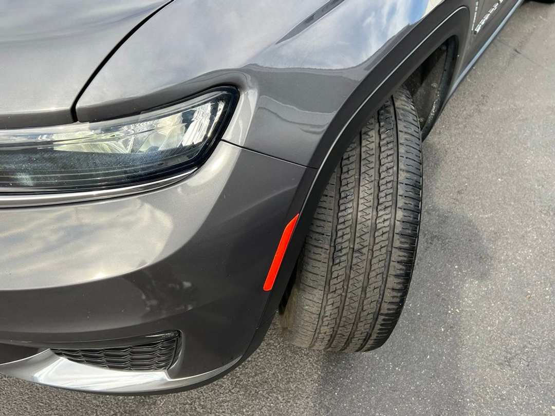 2021 Jeep Grand Cherokee L Limited - Image 3