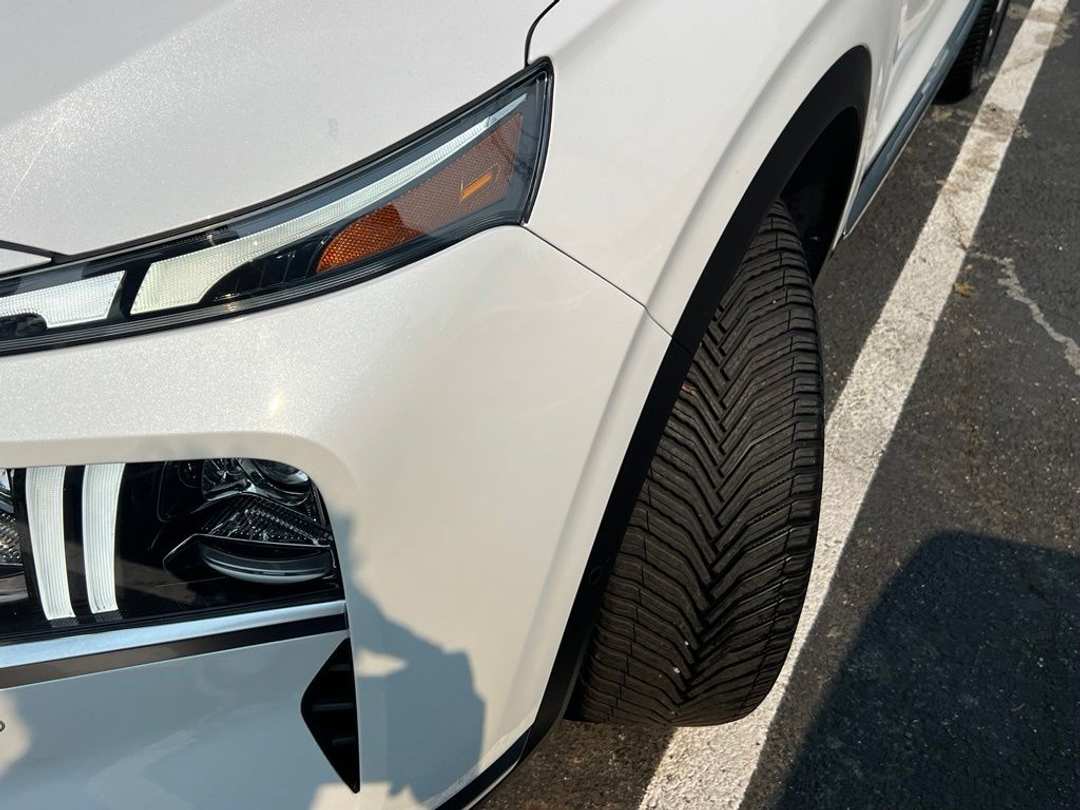 2022 Hyundai Santa Fe Limited - Image 3