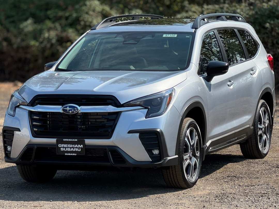 2026 Subaru Ascent Limited - Image 3