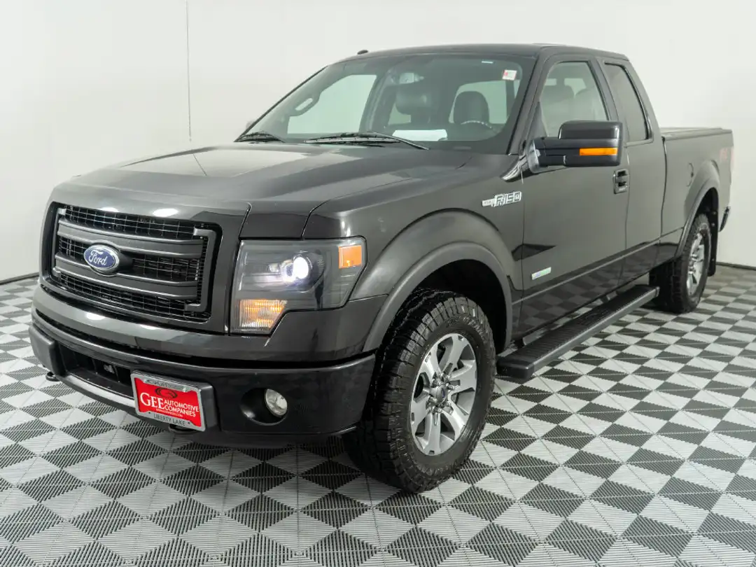 2014 Ford F-150 FX4 - Image 3