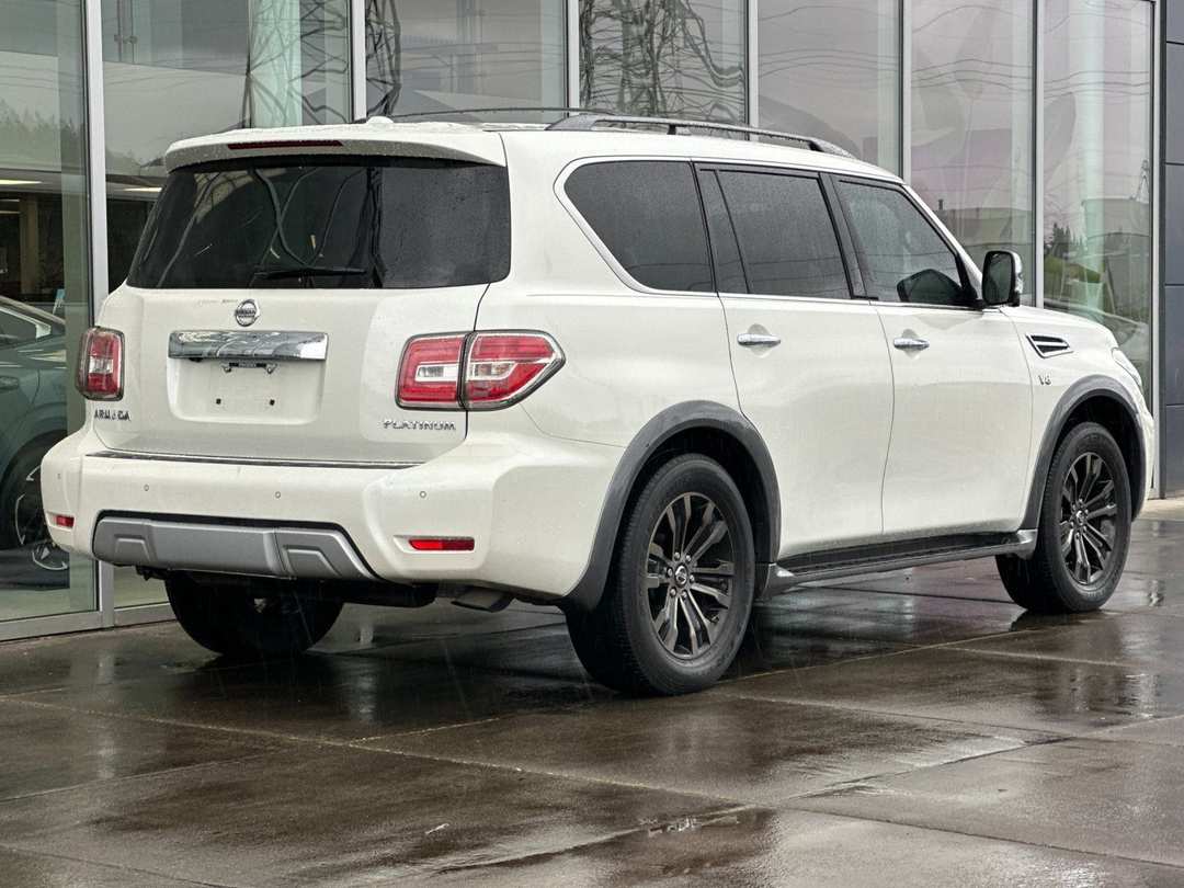 2017 Nissan Armada Platinum - Image 3
