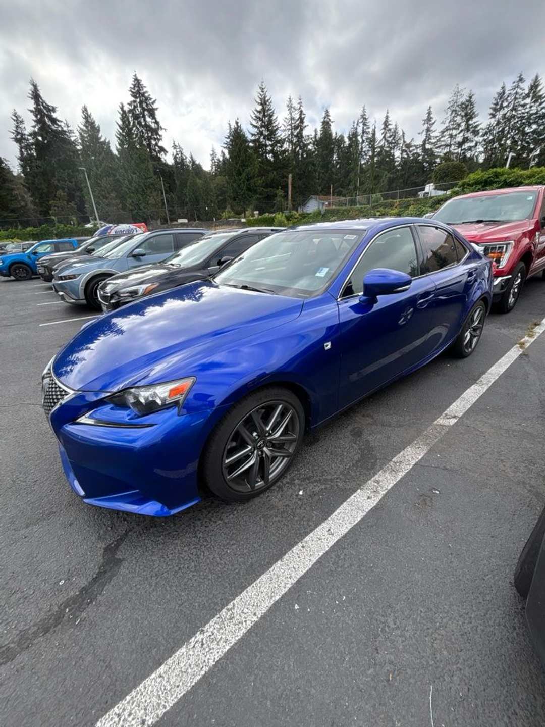 2016 Lexus Is 200t - Image 2