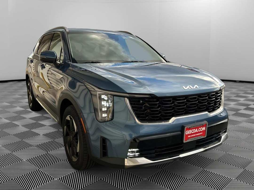 2026 Kia Sorento Hybrid EX - Image 3