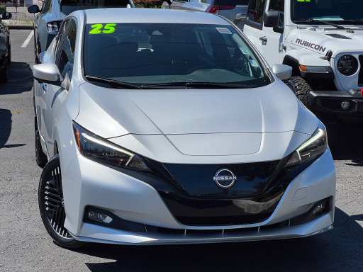 2025 Nissan LEAF SV Plus