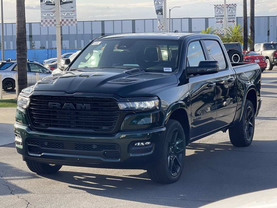 2026 Ram 1500 Laramie - Image 3