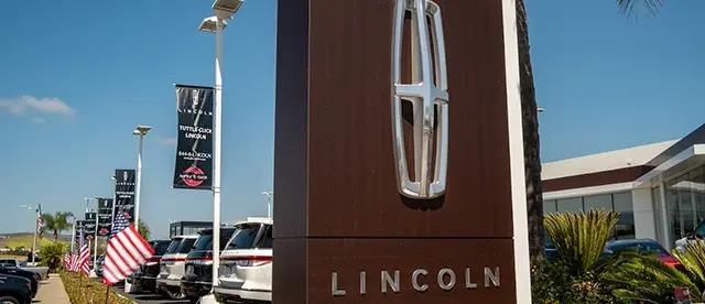 Tuttle Click Lincoln
