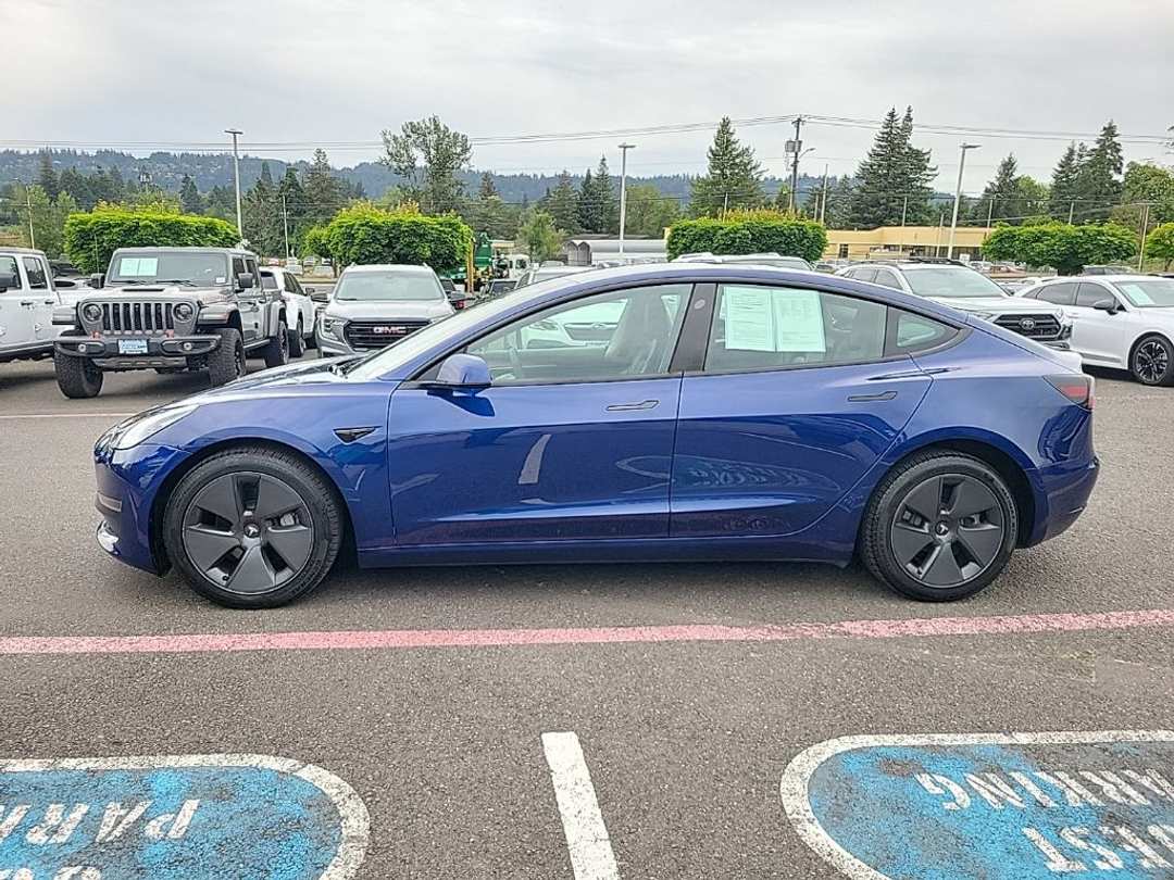 2023 Tesla Model 3 Base - Image 3