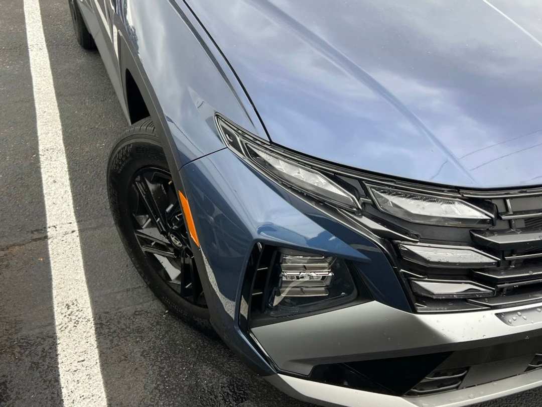 2025 Hyundai Tucson SE - Image 2