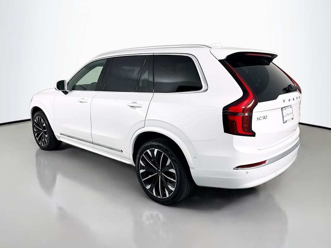 2026 Volvo Ex30 Twin Motor Performance Ultra - Image 3