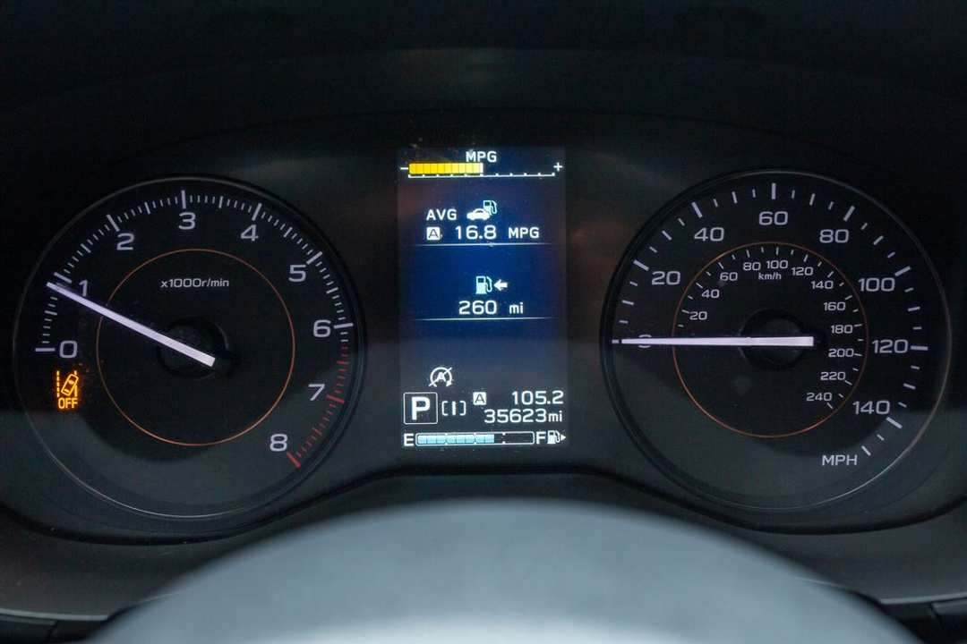2023 Subaru Crosstrek Premium - Image 3
