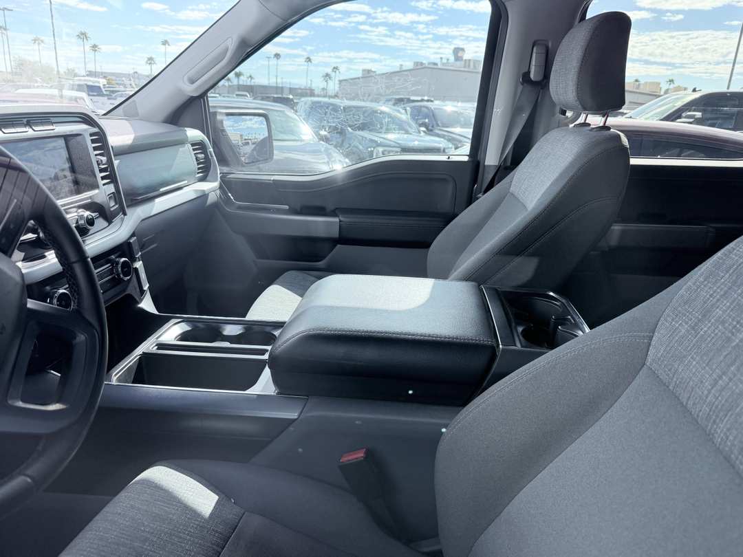 2023 Ford F-150 XLT - Image 2