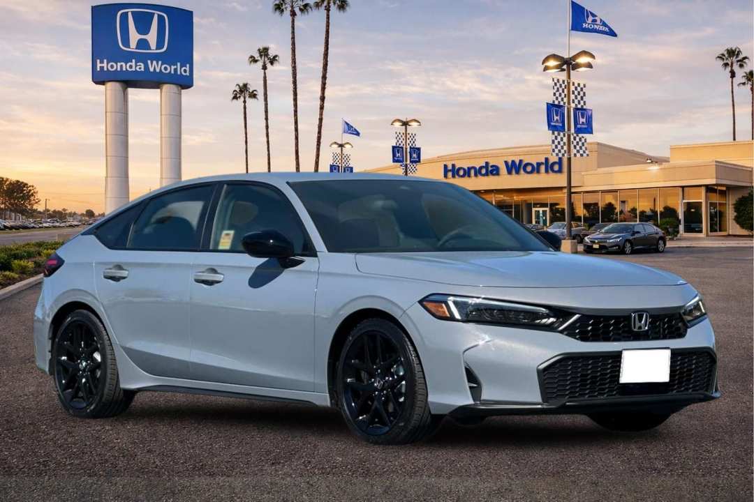 2026 Honda Civic Sport - Image 2