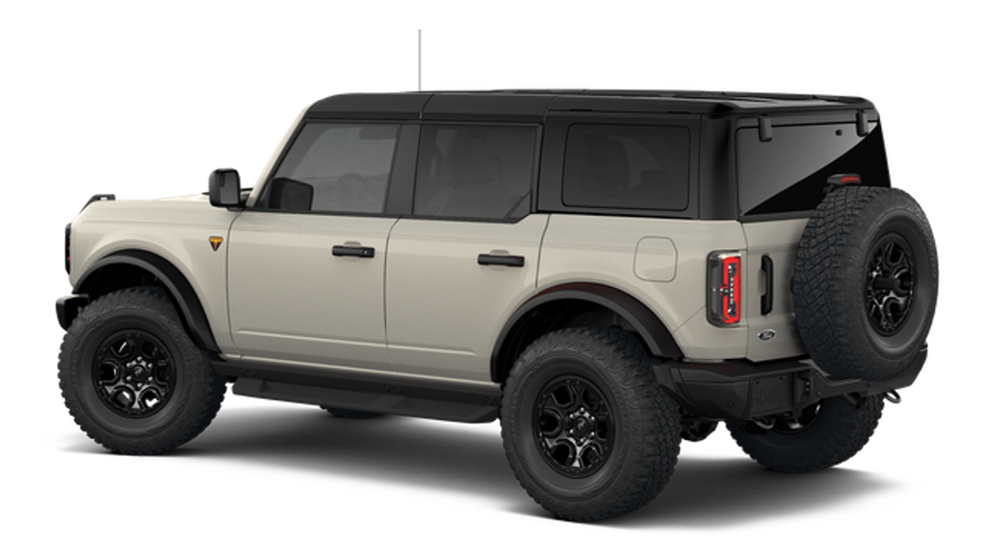 2026 Ford Bronco Badlands - Image 2