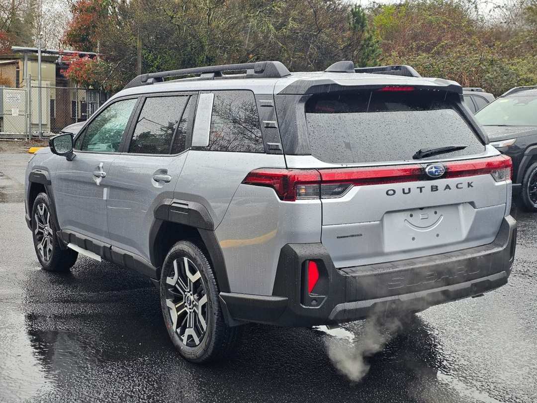 2026 Subaru Outback Touring XT - Image 3