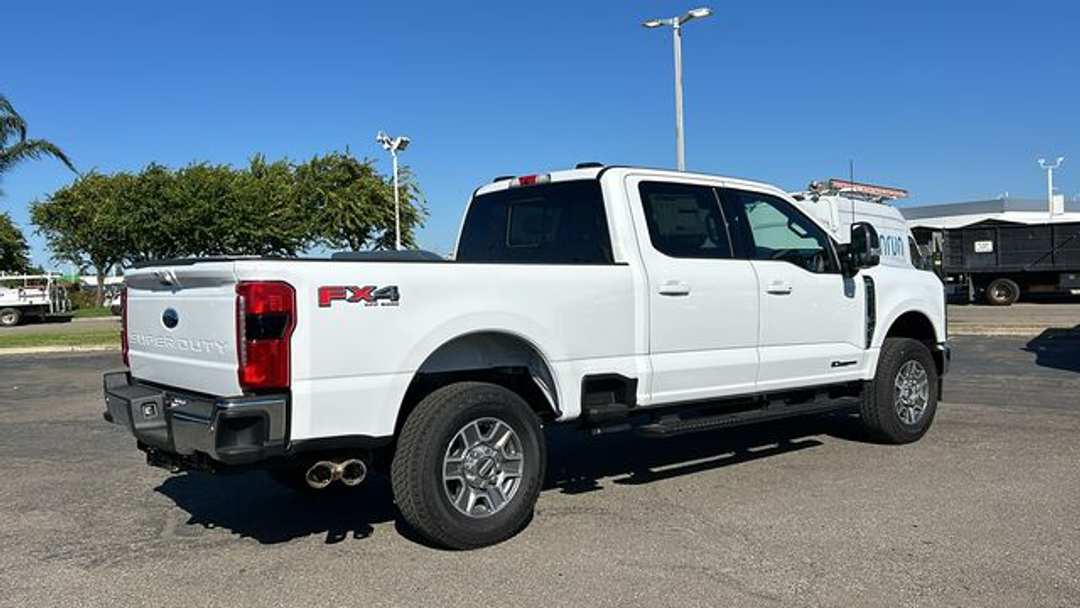 2026 Ford F-250Sd Lariat - Image 3