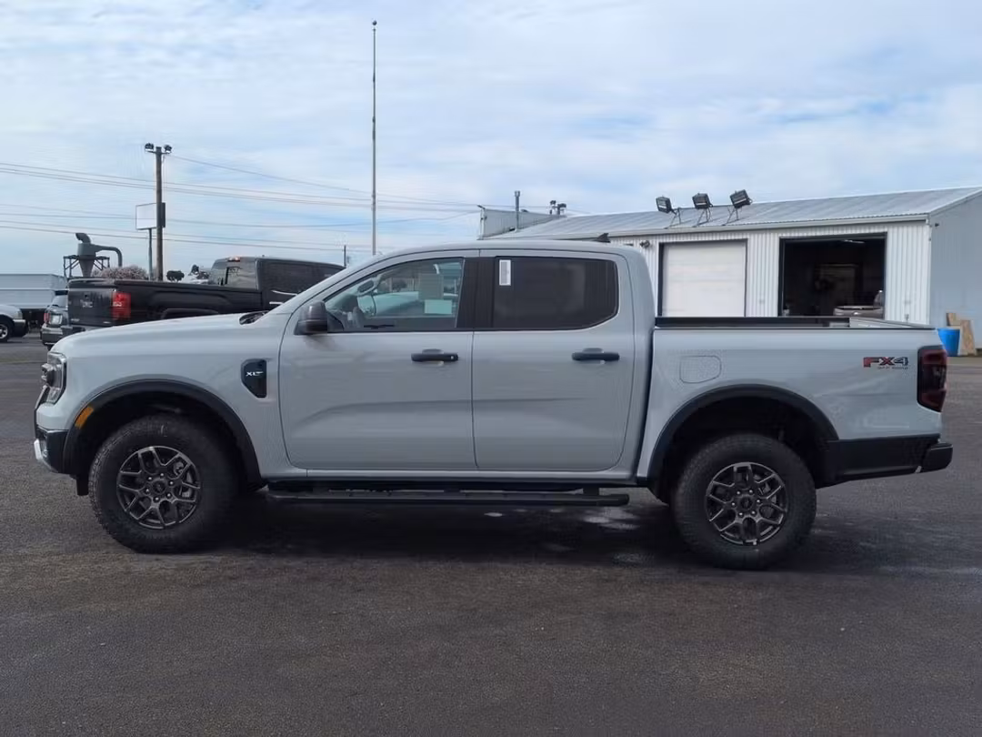 2026 Ford Ranger XLT - Image 2