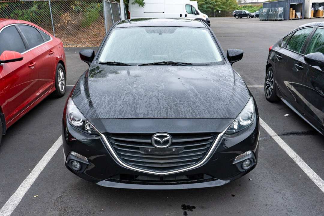 2016 MAZDA Mazda3 i Touring - Image 2