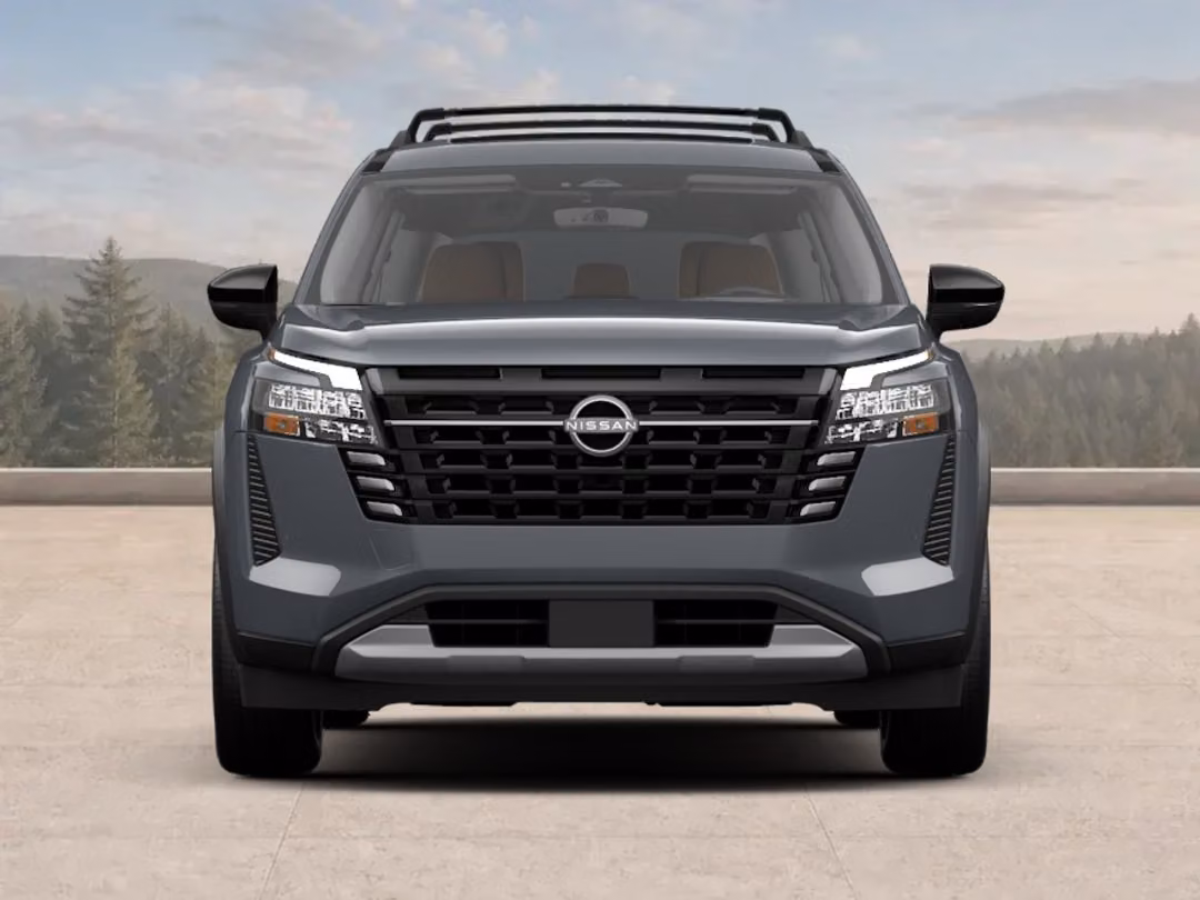 2026 Nissan Pathfinder Platinum - Image 2