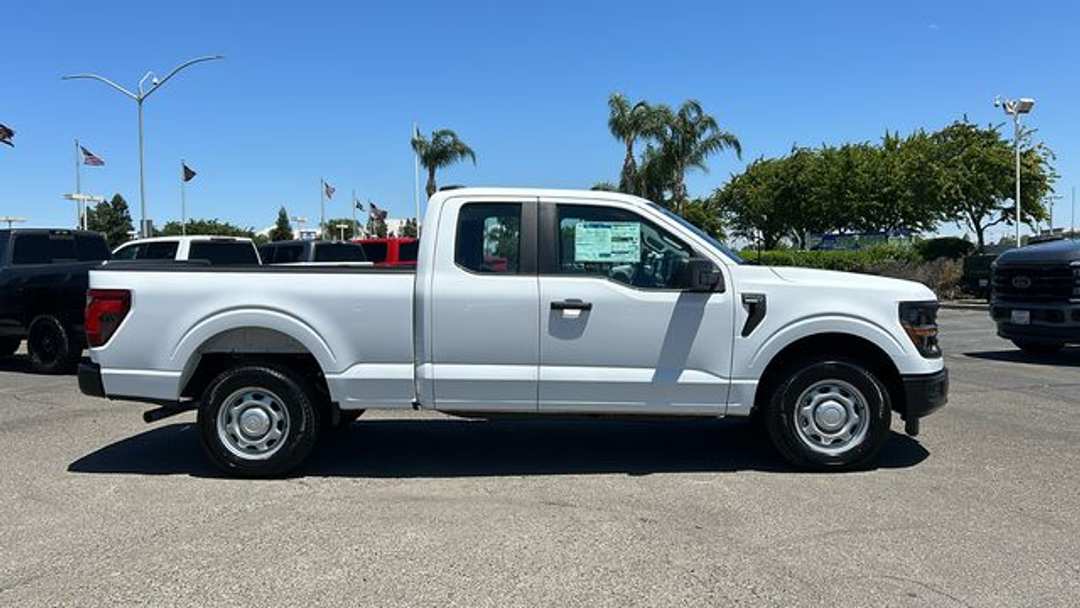 2026 Ford F-150 XL - Image 2