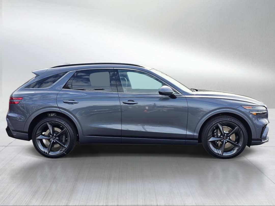 2026 Genesis Gv70 2.5T Sport Prestige - Image 2