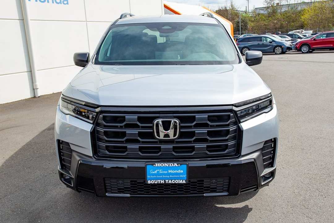 2026 Honda Pilot Sport - Image 3