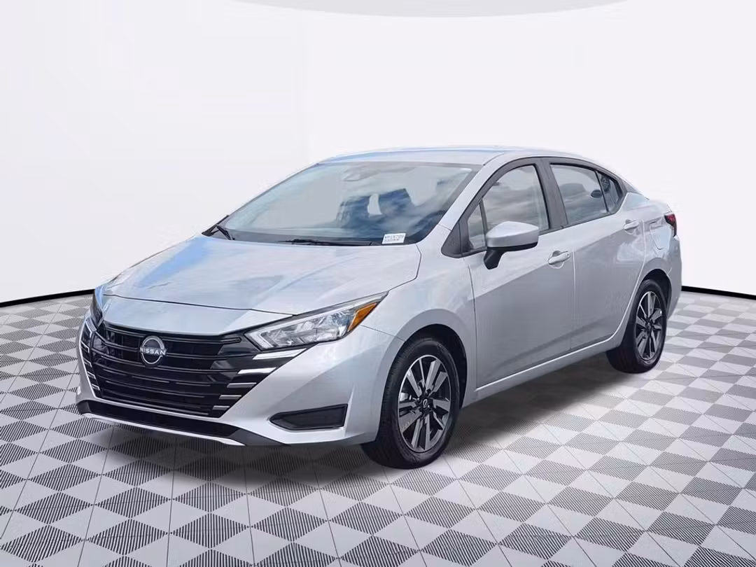 2025 Nissan Versa 1.6 SV - Image 2