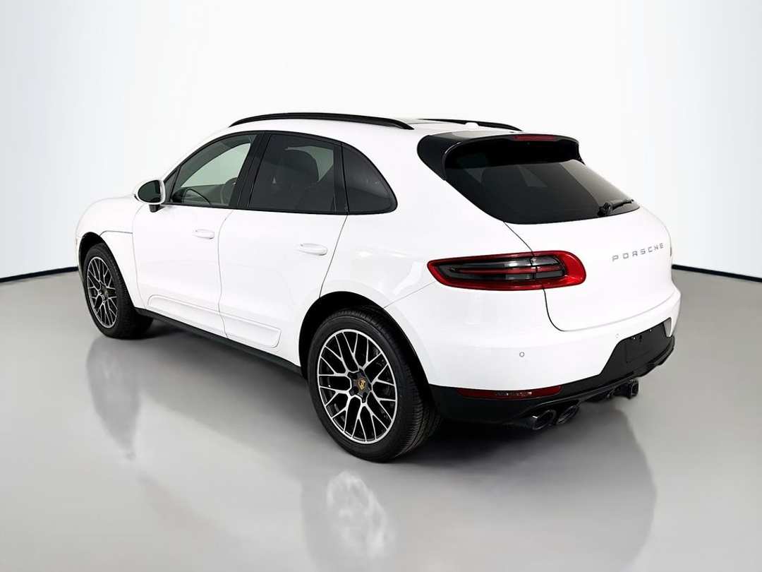 2018 Porsche Macan - Image 3