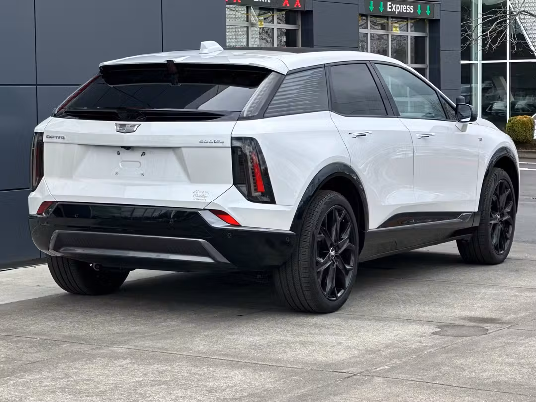 2025 Cadillac Optiq Sport - Image 3
