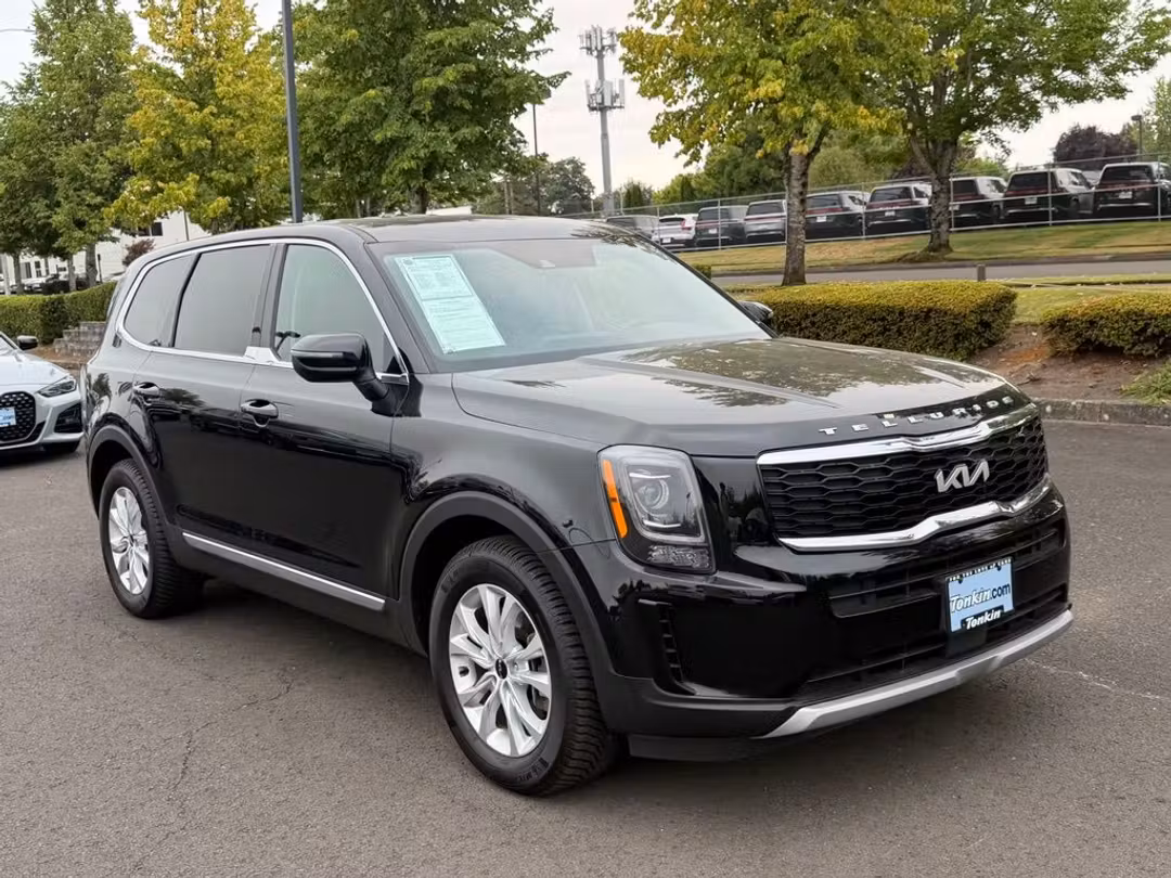 2022 Kia Telluride LX - Image 2