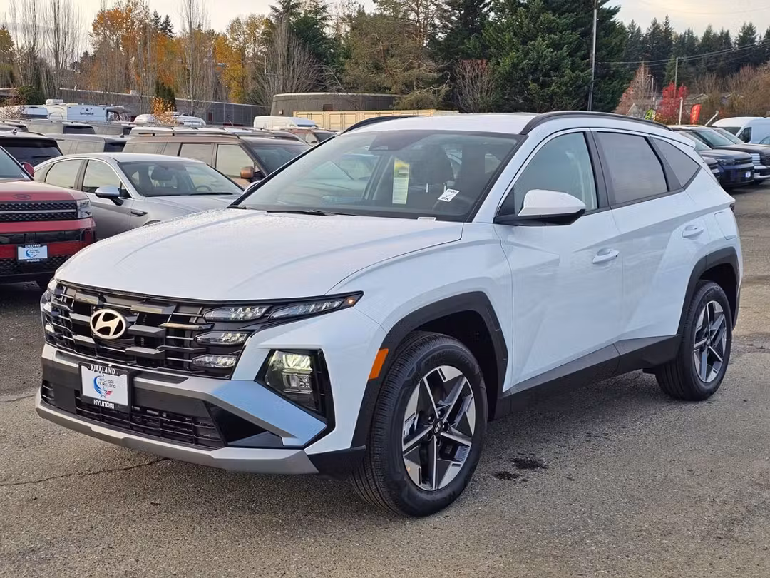 2026 Hyundai Tucson Hybrid SEL - Image 3