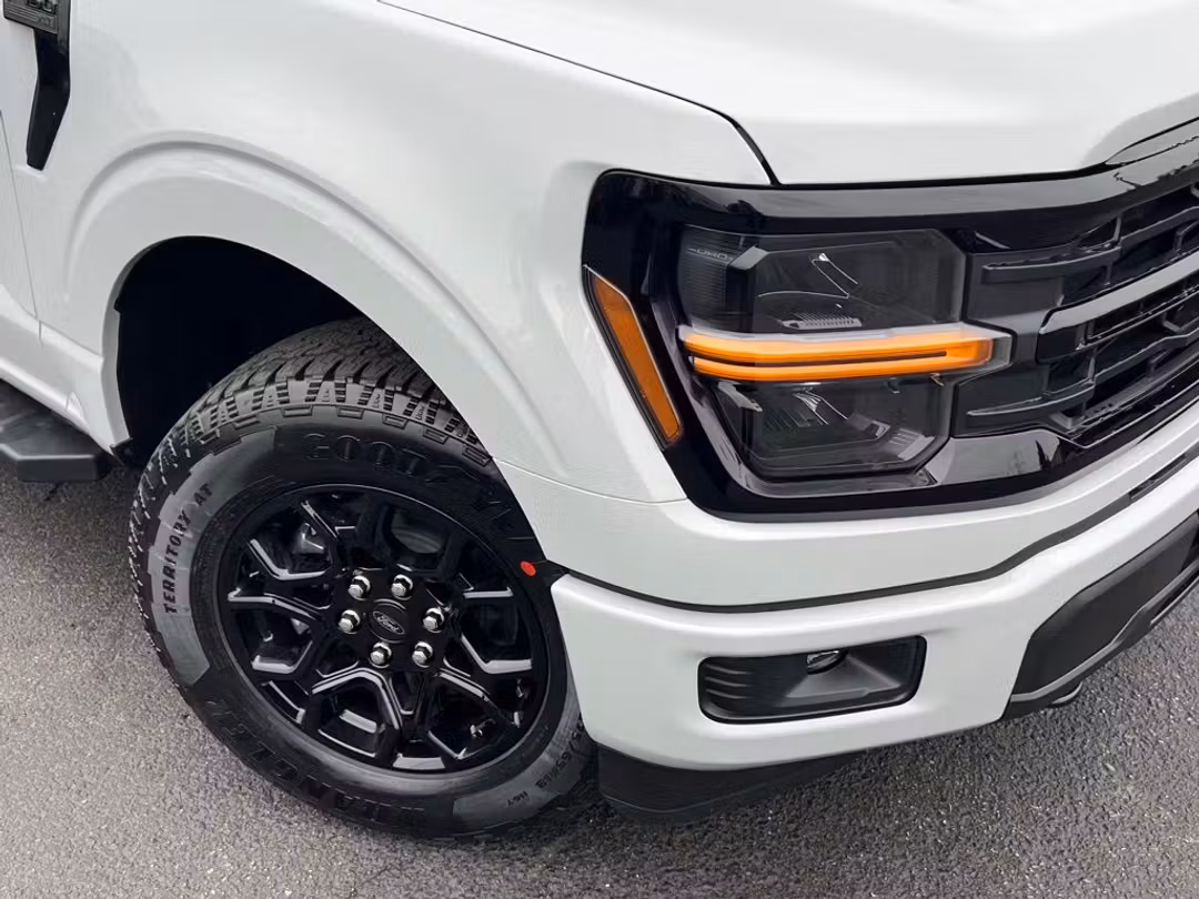 2026 Ford F-150 XLT - Image 2