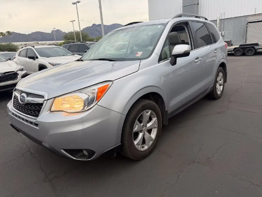 2014 Subaru Forester 2.5i Touring - Image 3