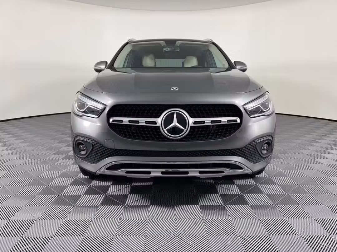 2023 Mercedes-Benz GLA 250 - Image 3