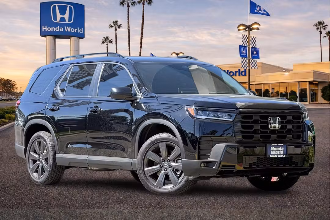 2026 Honda Pilot Sport - Image 2