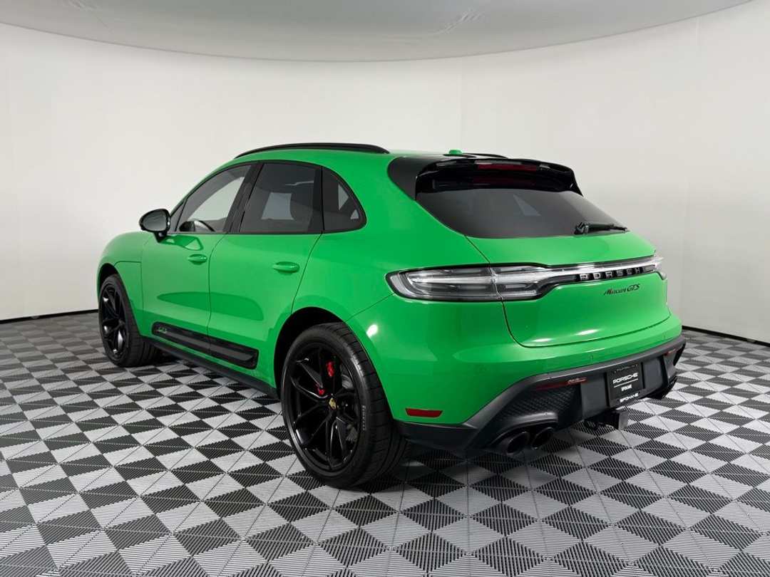 2023 Porsche Macan GTS - Image 3