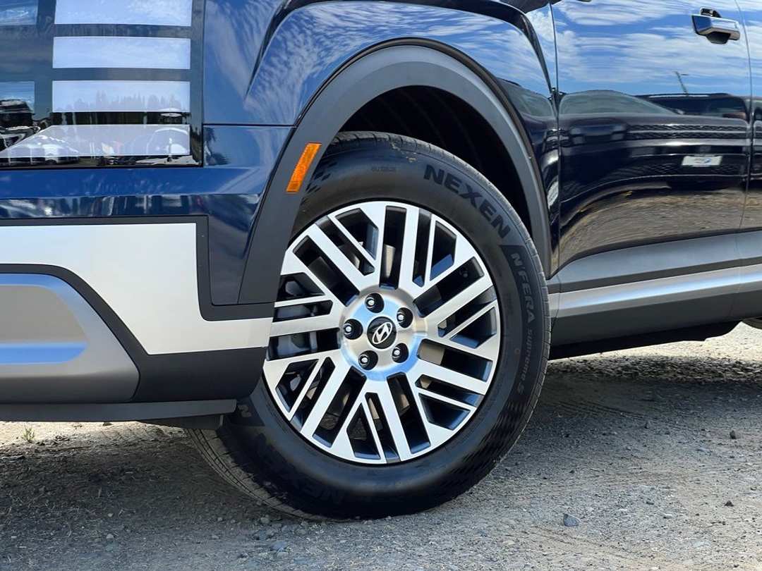 2026 Hyundai Palisade SEL - Image 2