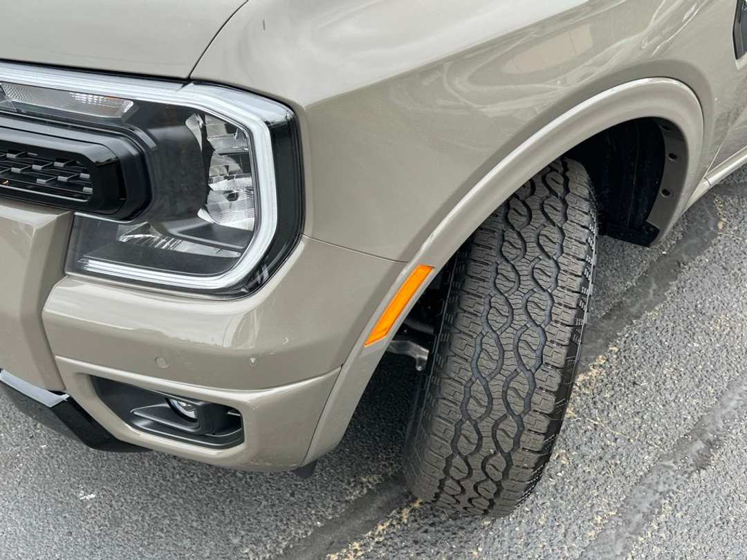 2026 Ford Ranger Lariat - Image 3
