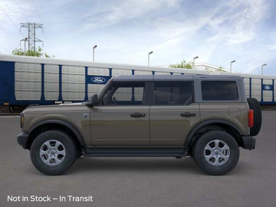 2026 Ford Bronco Big Bend - Image 3