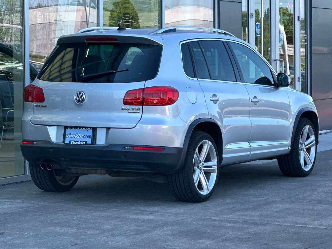 2014 Volkswagen Tiguan - Image 3