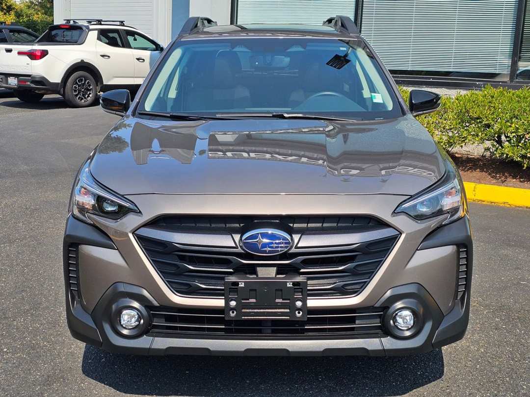 2024 Subaru Outback Premium - Image 2