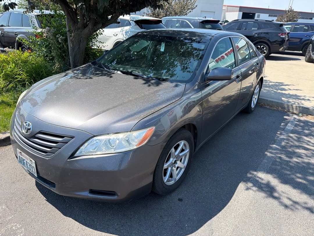 2008 Toyota Camry - Image 2