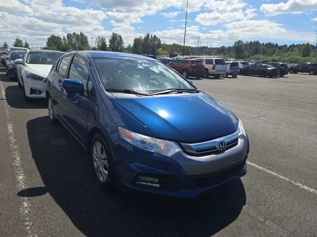2014 Honda Insight Base - Image 2